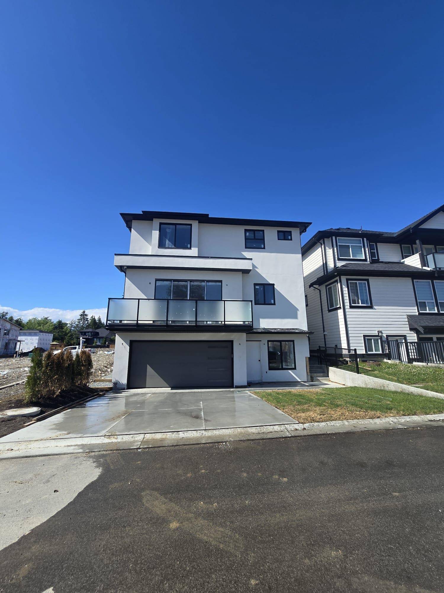 Surrey, BC V3Z 0X6,16498 20a AVE