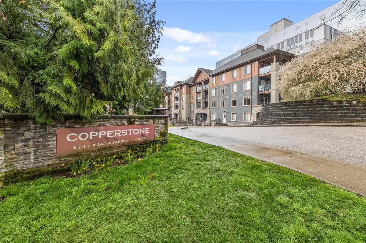 New Westminster, BC V3L 3M2,240 Sherbrooke ST #3220