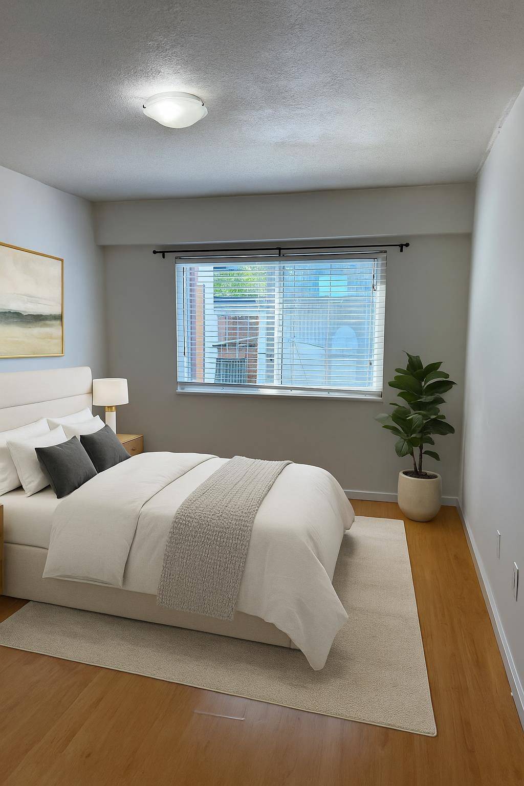 North Vancouver, BC V7L 2Y9,123 E 19th ST #213