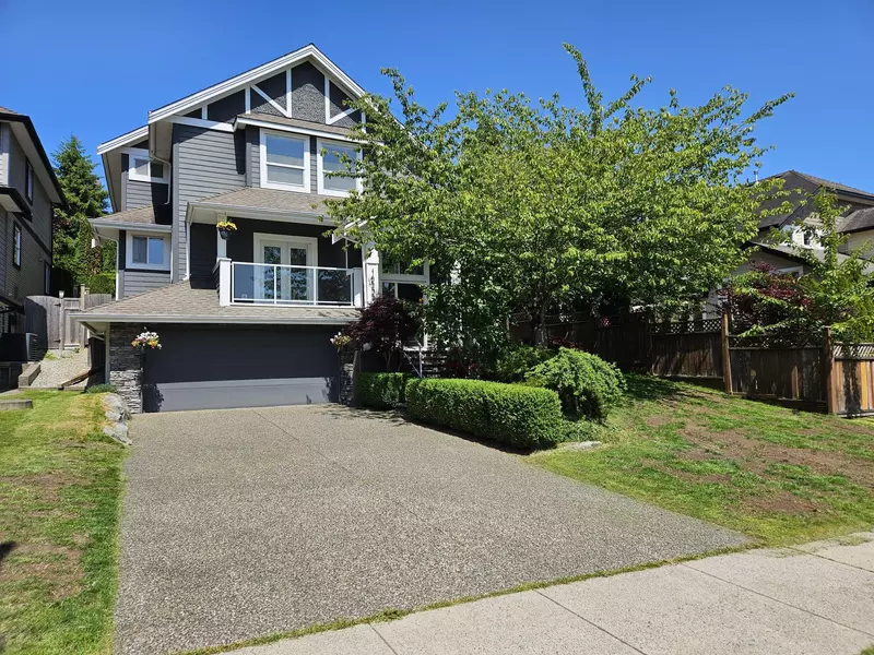 16555 Bell RD, Surrey, BC V3S 1J9