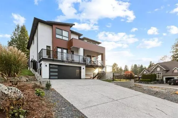 10131 Kenswood DR, Chilliwack, BC V2P 7N6