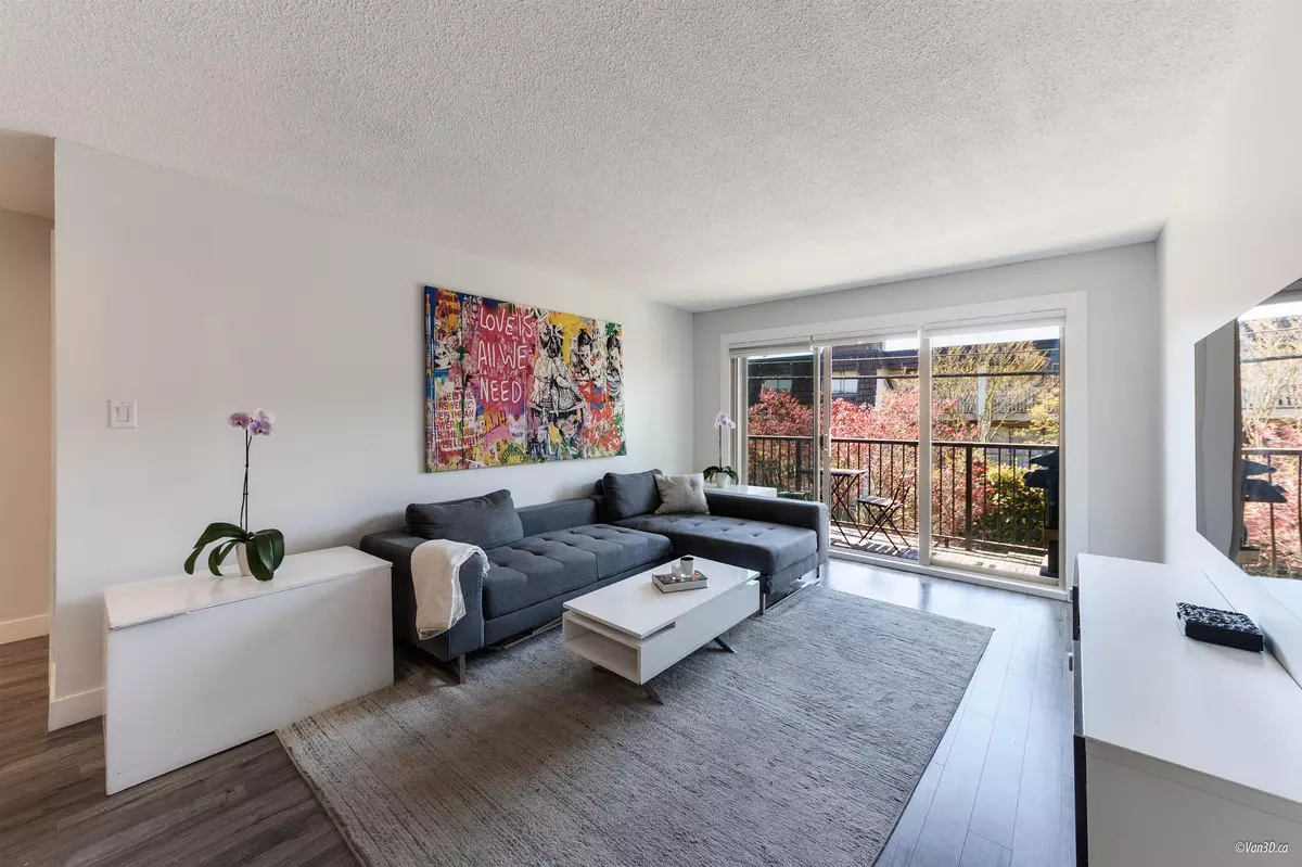 North Vancouver, BC V7M 1E9,225 W 3rd ST #101