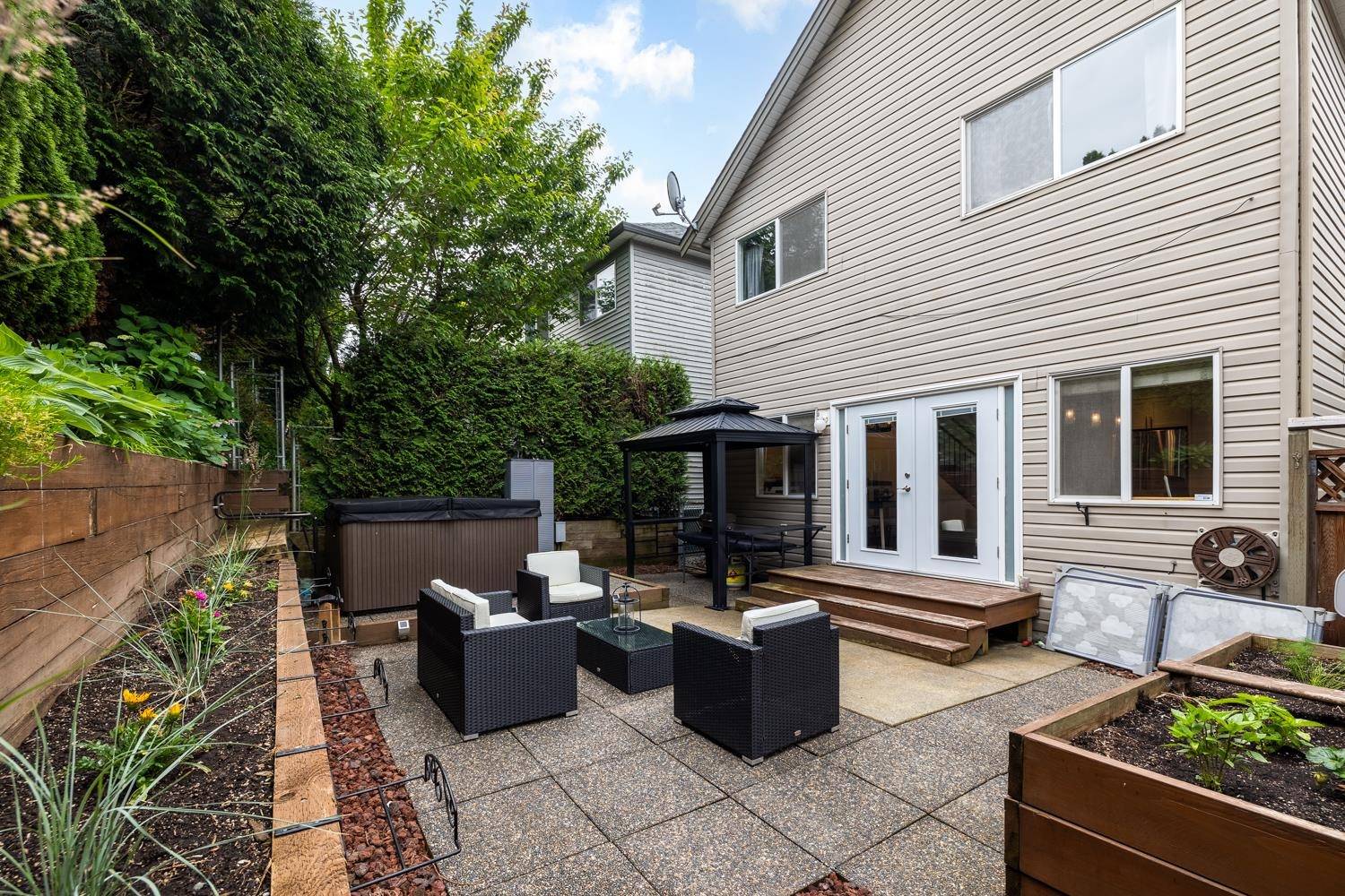 8888 216 ST #102 Langley, BC V1M 3Z8