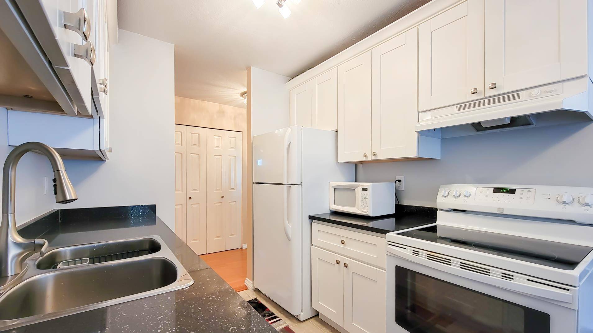 20799 119 AVE #12 Maple Ridge, BC V2X 9S7