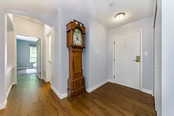 Vancouver, BC V6T 2G2,5835 Hampton PL #213