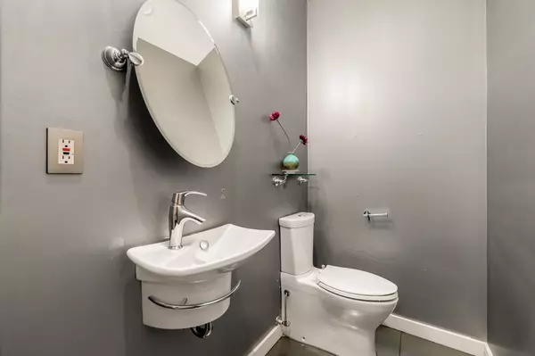 Vancouver, BC V6S 1C6,3772 W 19th AVE