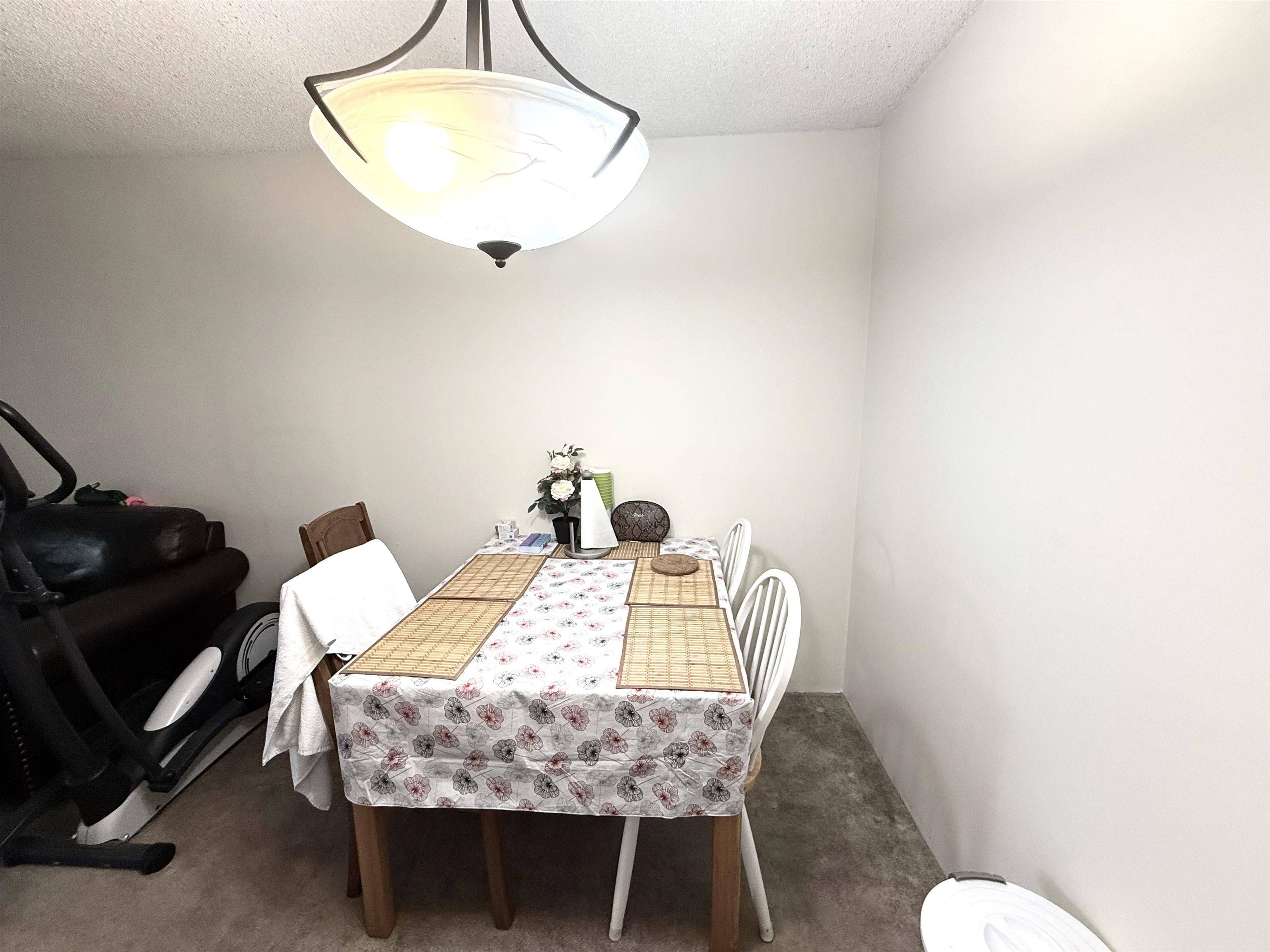 5500 Cooney RD #209 Richmond, BC V6X 3E5