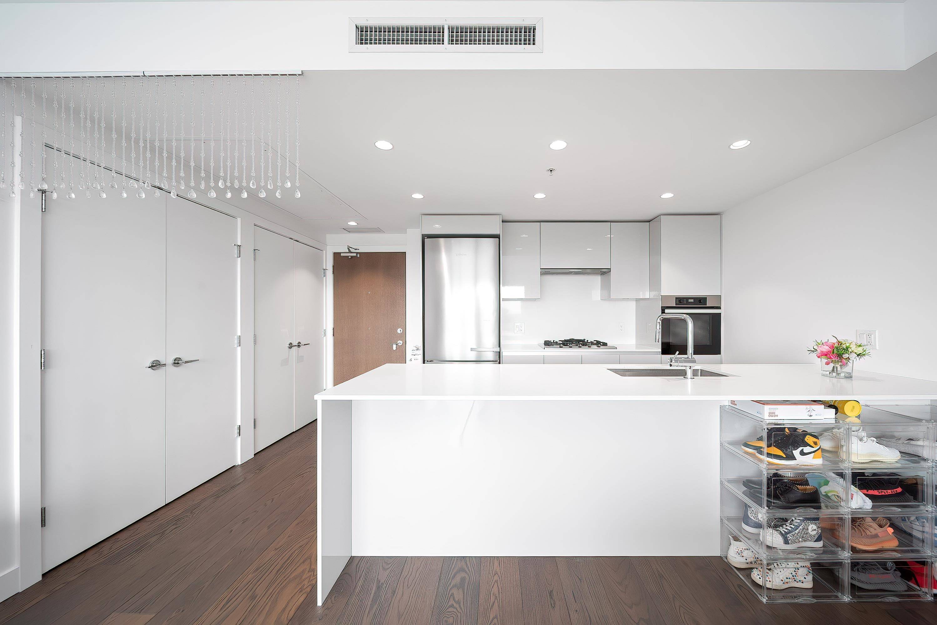 5788 Gilbert RD #1207 Richmond, BC V7C 0G1