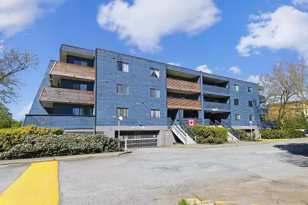 5906 176a ST #310, Surrey, BC V3S 4H7