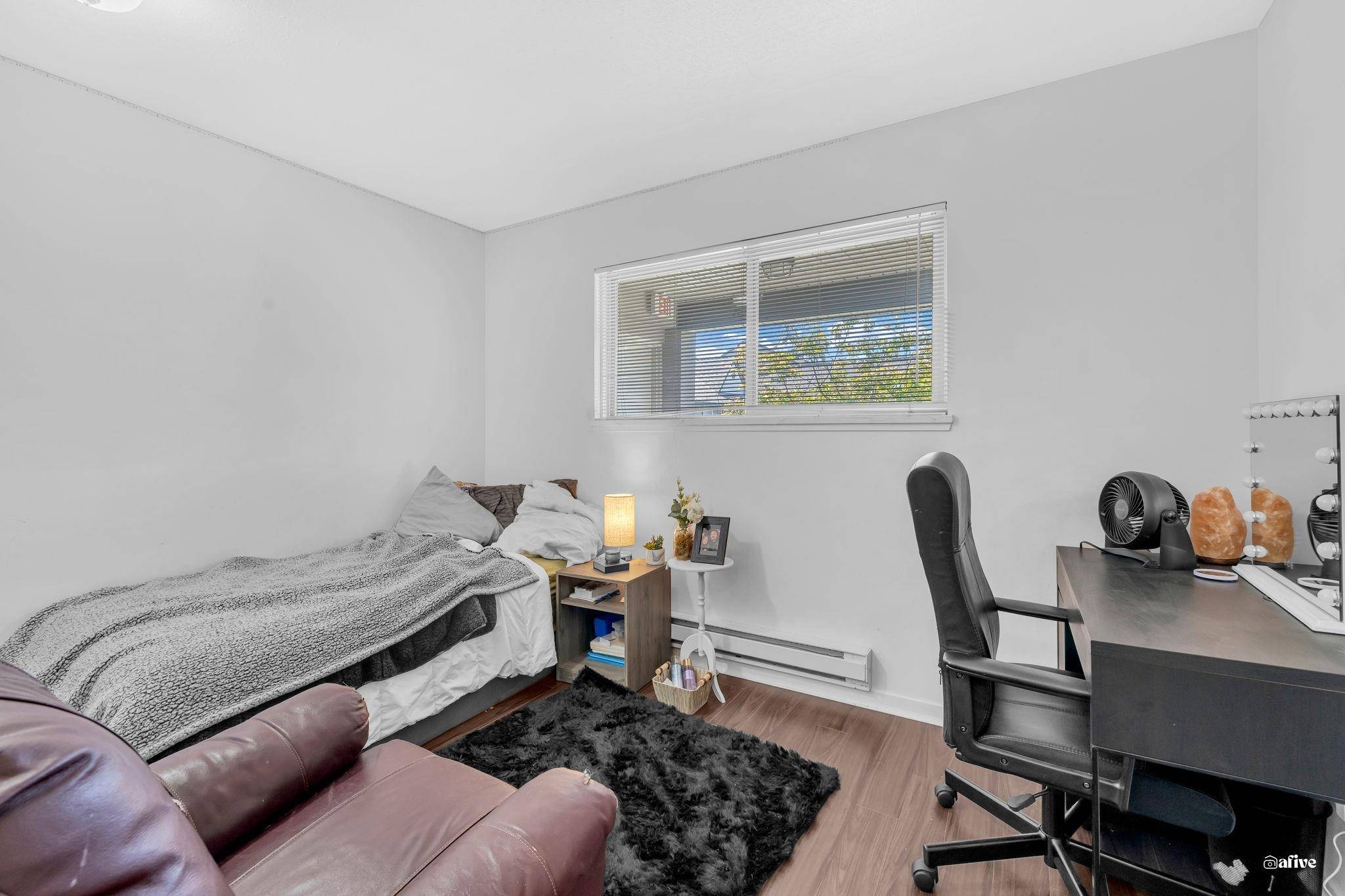 4811 53 ST #308 Ladner, BC V4K 2Z3