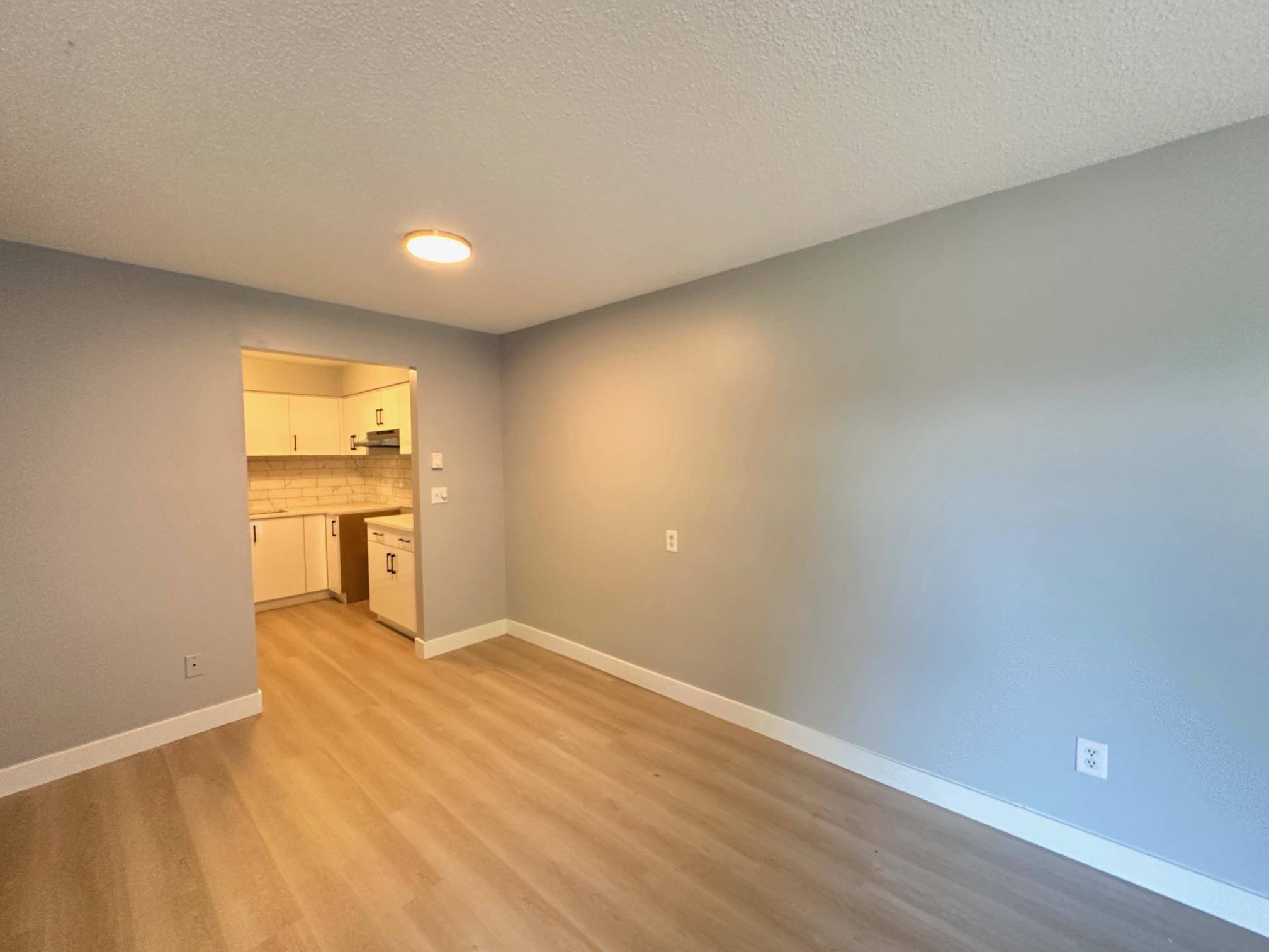 319 Highland WAY #1 Port Moody, BC V3H 3V6
