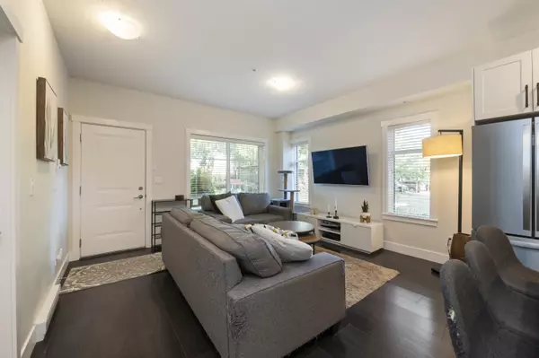 Surrey, BC V3Z 0P4,16528 24a AVE #101