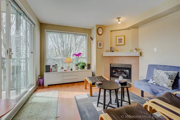 Vancouver, BC V5S 2J4,8495 Jellicoe ST #307