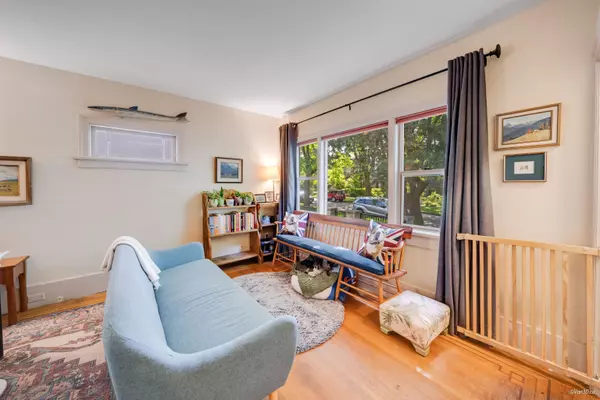 Vancouver, BC V6L 1X4,3137 W 28th AVE