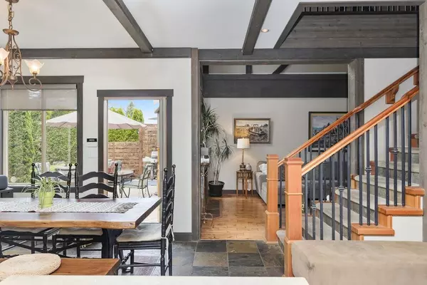 1441 Sunrise PL Gibsons, BC V0N 1V5