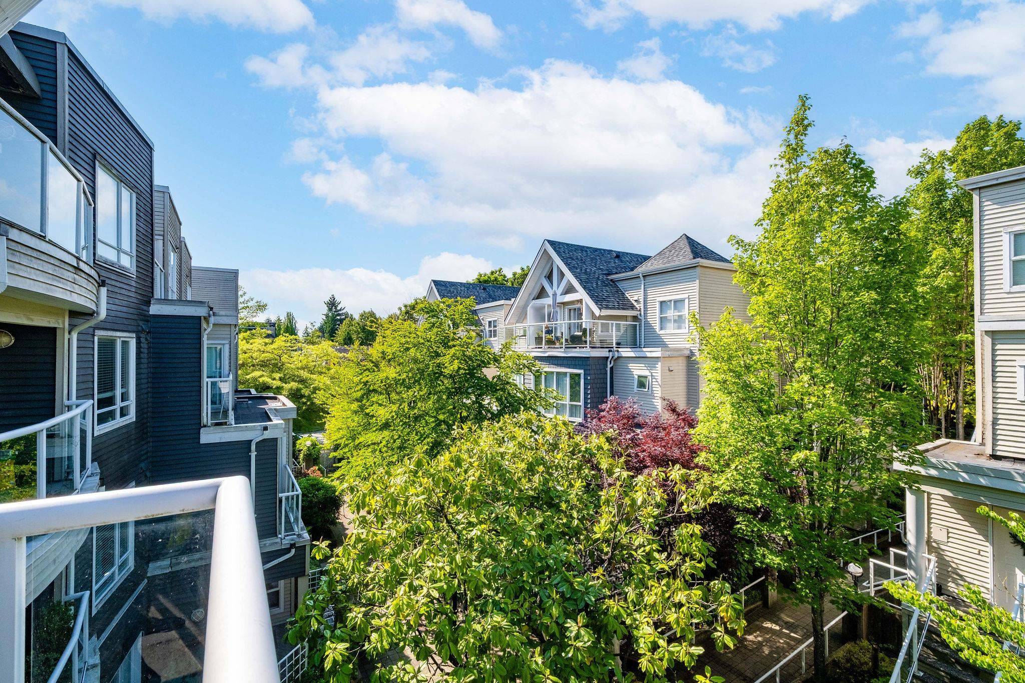Vancouver, BC V5Z 1S8,789 W 16 AVE #305
