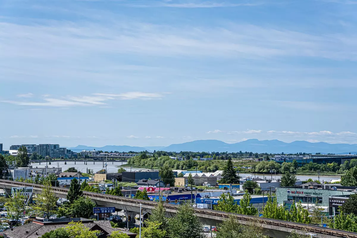 Richmond, BC V6X 0W8,8611 Hazelbridge WAY #701