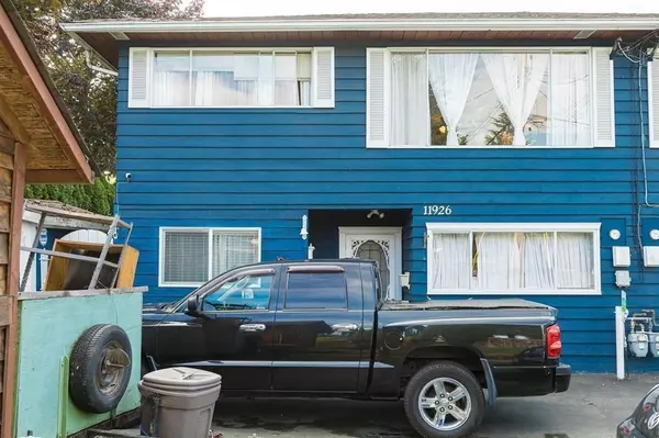 Delta, BC V4C 3J3,11926 90a AVE #11924 &