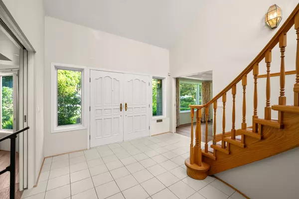 Vancouver, BC V6N 3J7,3470 W 43rd AVE