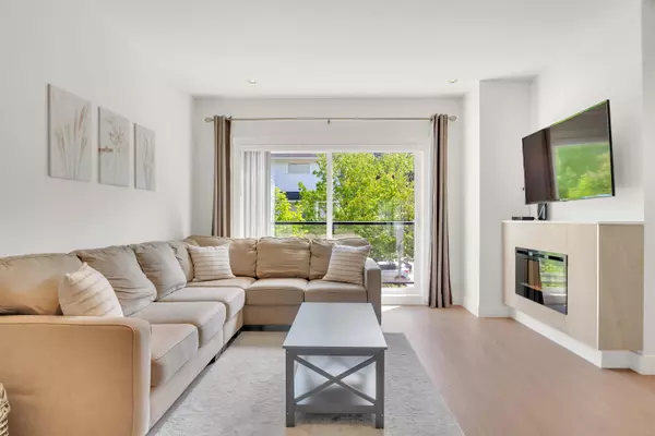 303 171 ST #11 Surrey, BC N0N 0N0