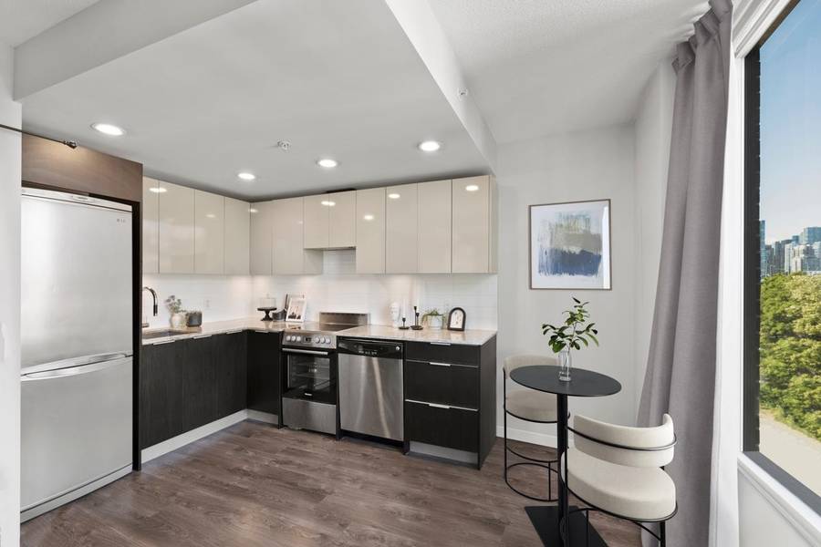 1919 Wylie ST #509, Vancouver, BC V5Y 0E7
