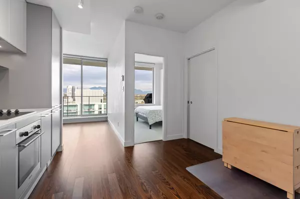 Vancouver, BC V5X 0E2,8131 Nunavut LN #3003