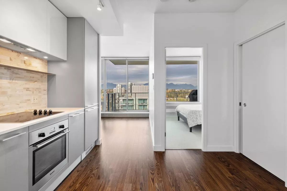 Vancouver, BC V5X 0E2,8131 Nunavut LN #3003