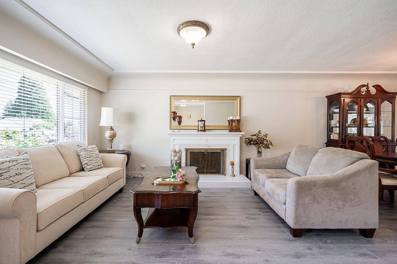 Maple Ridge, BC V2X 3W6,21554 122 AVE