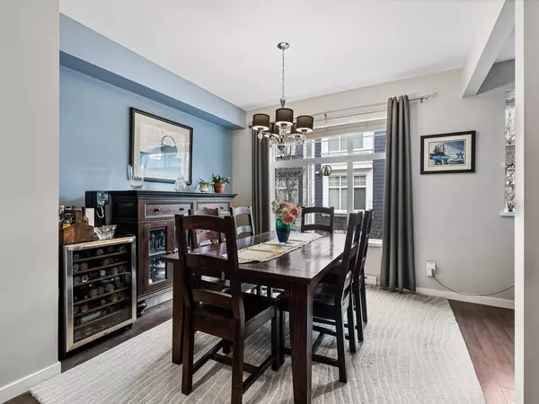 Surrey, BC V3Z 9P4,277 171 ST #16