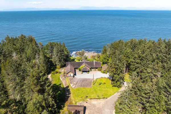 474 W Sticks Allison RD Galiano Island, BC V0N 1P0