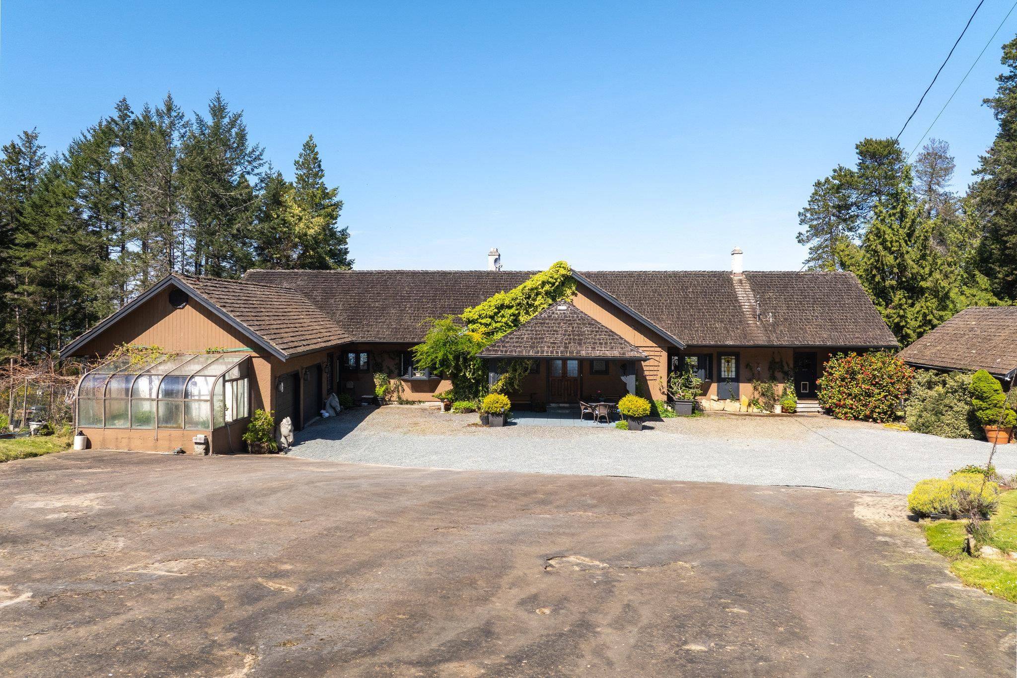 474 W Sticks Allison RD Galiano Island, BC V0N 1P0