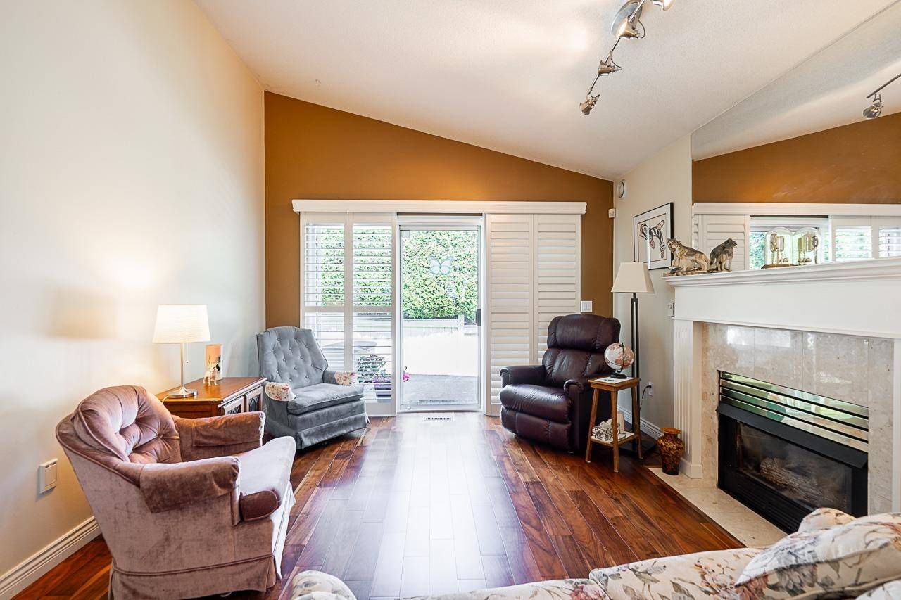 16888 80 AVE #4 Surrey, BC V4N 5A1