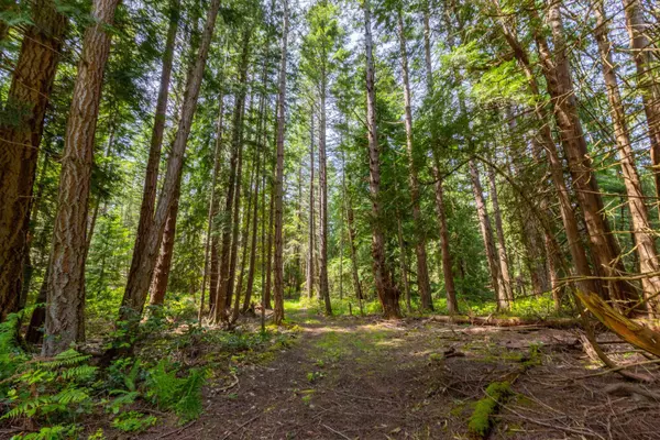 Galiano Island, BC V0N 1P0,286 Orca View LN