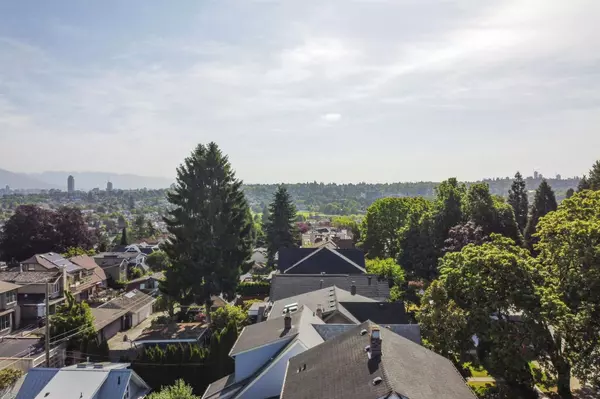 Vancouver, BC V6L 1V4,3149 W King Edward AVE