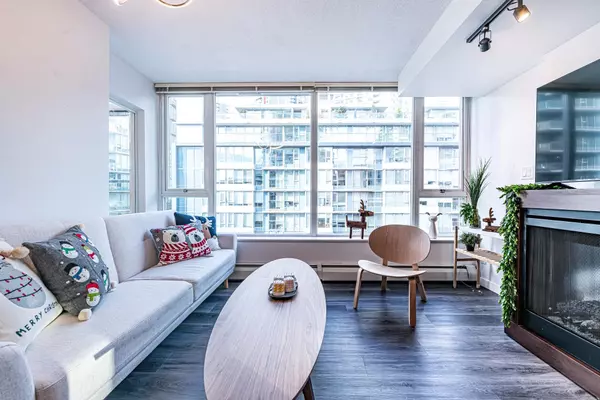 Vancouver, BC V6B 0C1,618 Abbott ST #607