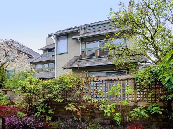 2136 Eastern AVE, North Vancouver, BC V7L 3G3