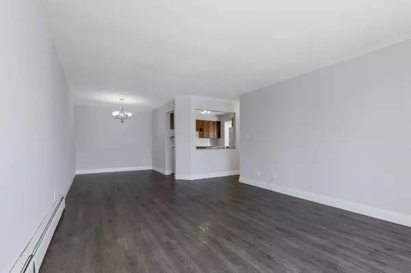 Chilliwack, BC V2P 4Y3,8725 Elm DR #312