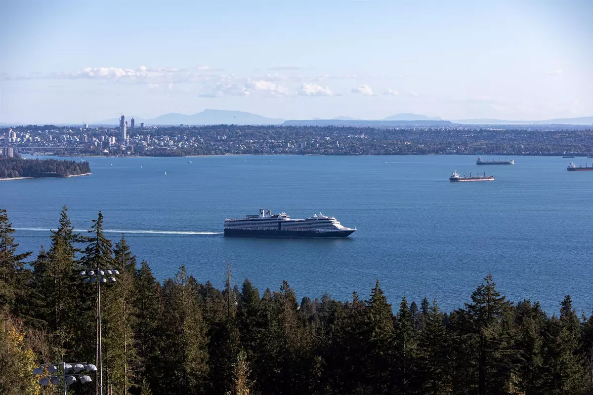 West Vancouver, BC V7S 0A7,2862 Rodgers Creek LN