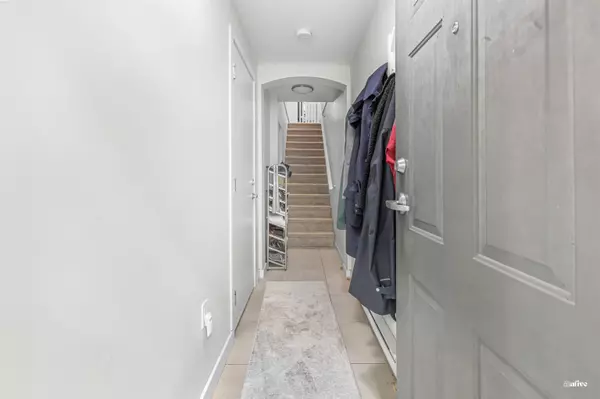 Surrey, BC V3W 1T9,6671 121 ST #112