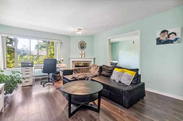 7368 Royal Oak AVE #309, Burnaby, BC V5J 4J6