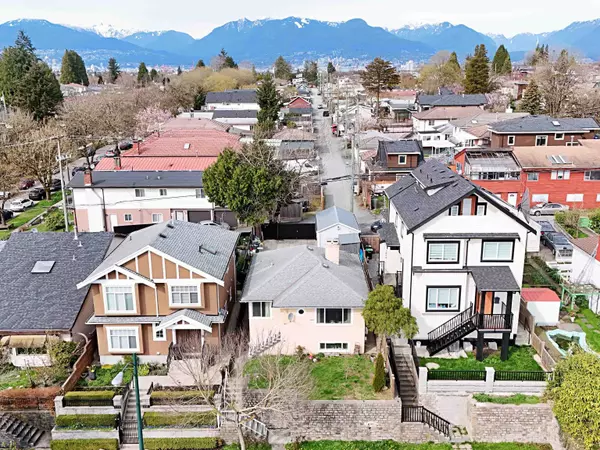 1243 E 41st AVE, Vancouver, BC V5W 1R3