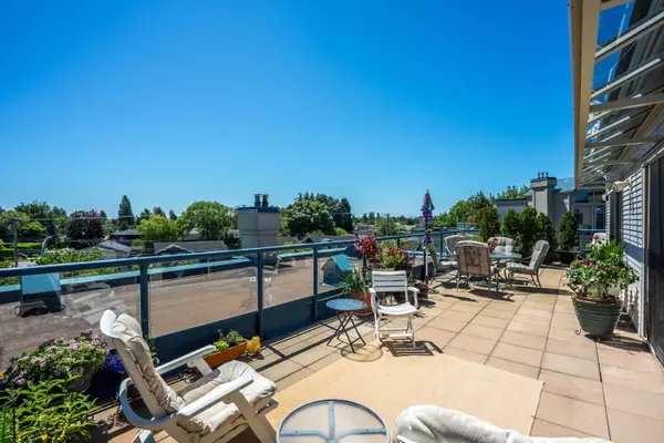 4753 River Road West #309, Ladner, BC V4K 1R9