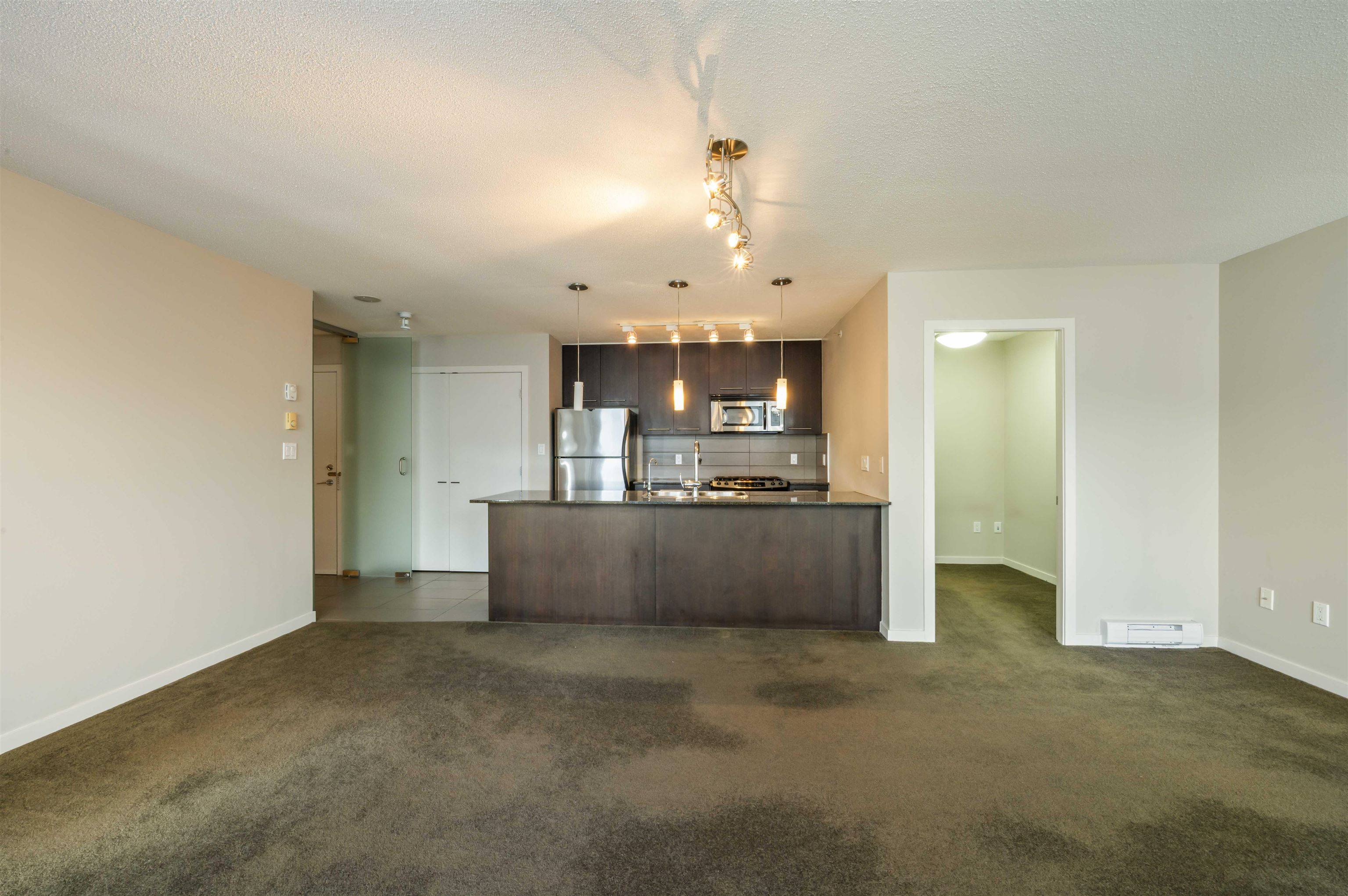 2979 Glen DR #501 Coquitlam, BC V3B 0B2