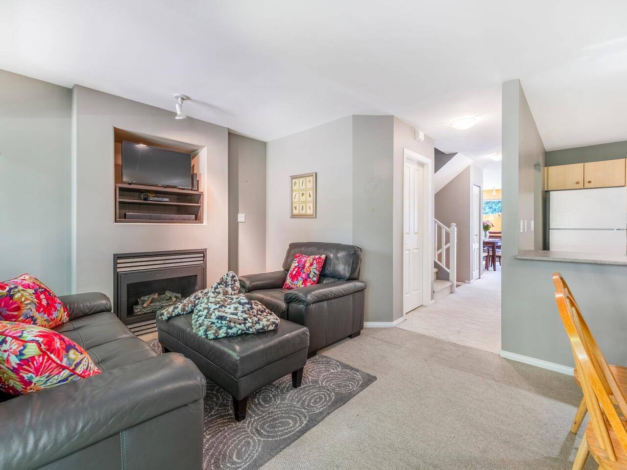 8701 16th AVE #94 Burnaby, BC V3N 5B5