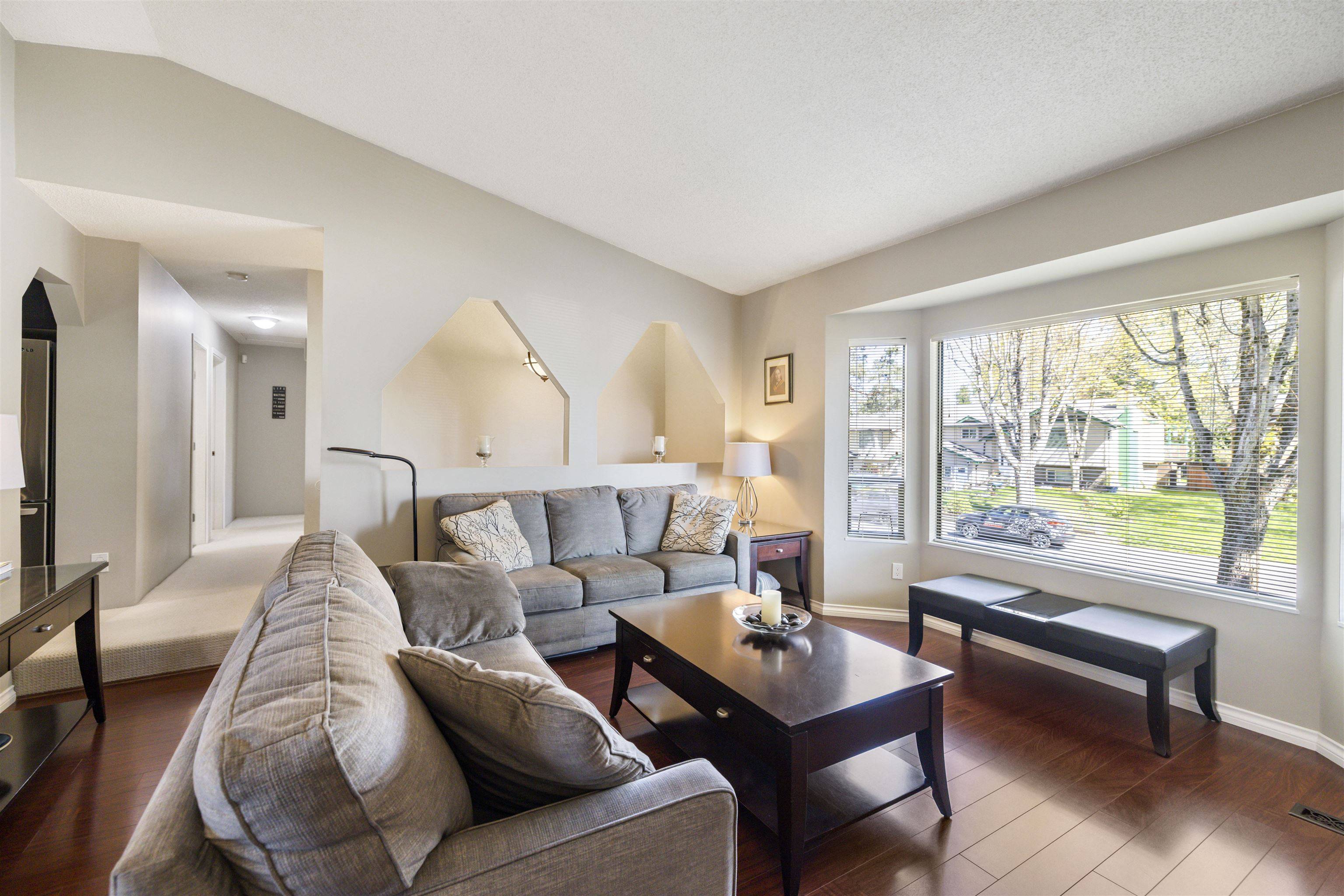 7307 Todd CRES Surrey, BC V3W 7N5
