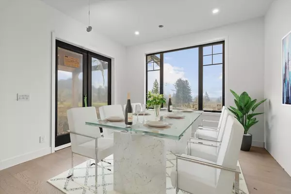 Mission, BC V2V 7G3,8895 Draper ST
