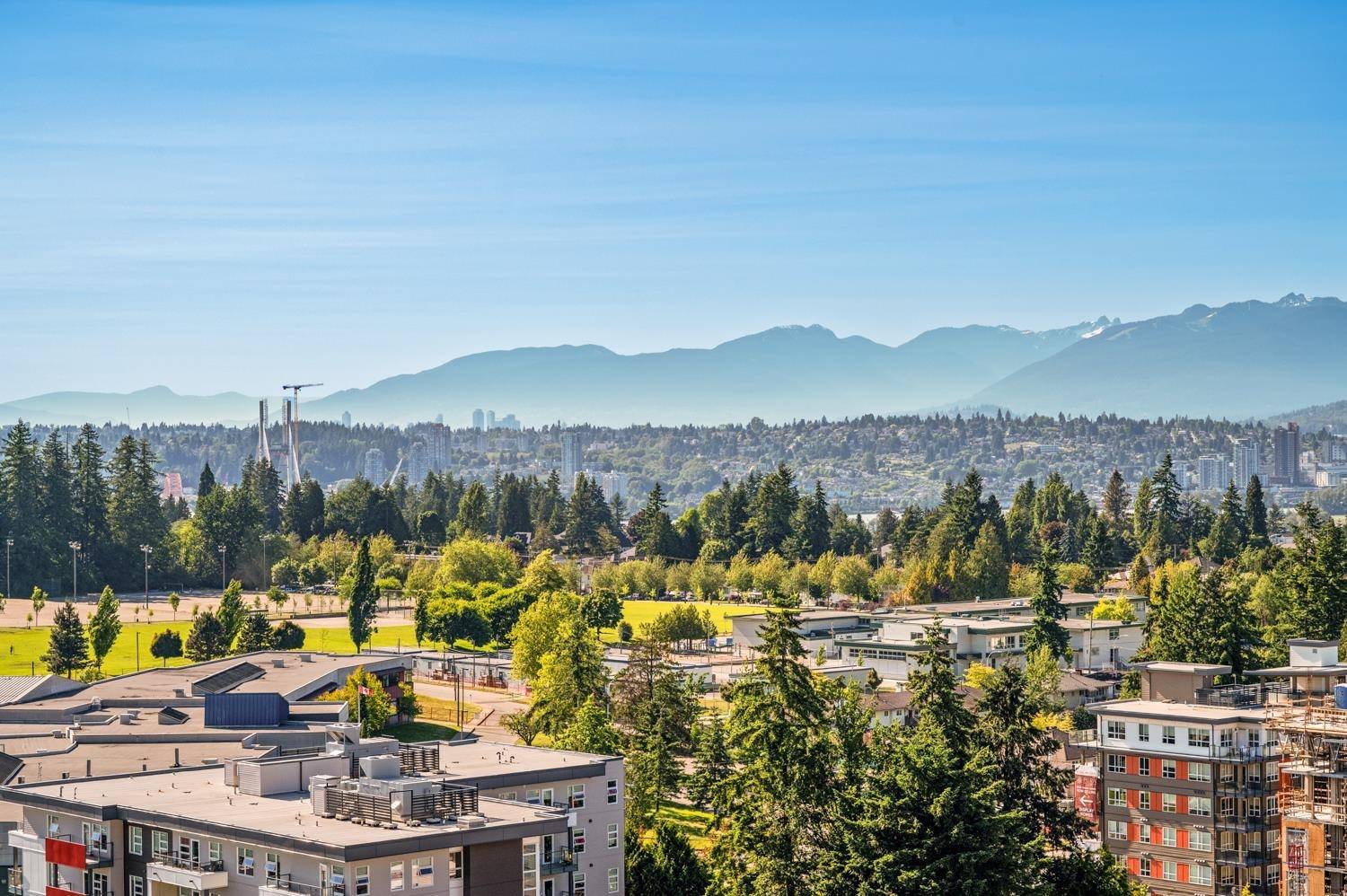 13303 Central AVE #1502 Surrey, BC V3T 0K6