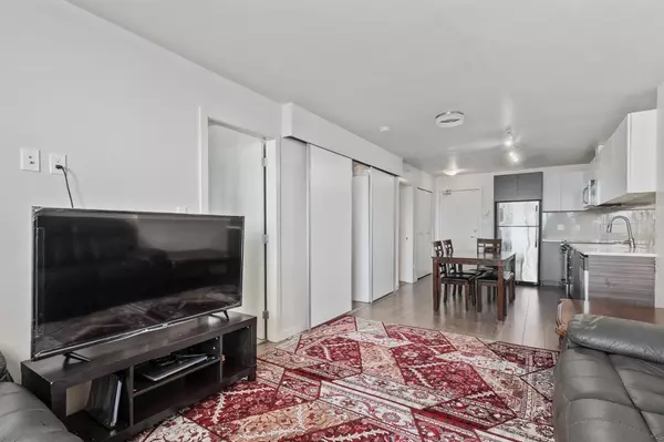 Surrey, BC V3T 0K6,13303 Central AVE #1502