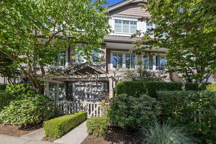 8251 209b ST #95, Langley, BC V2Y 0J9