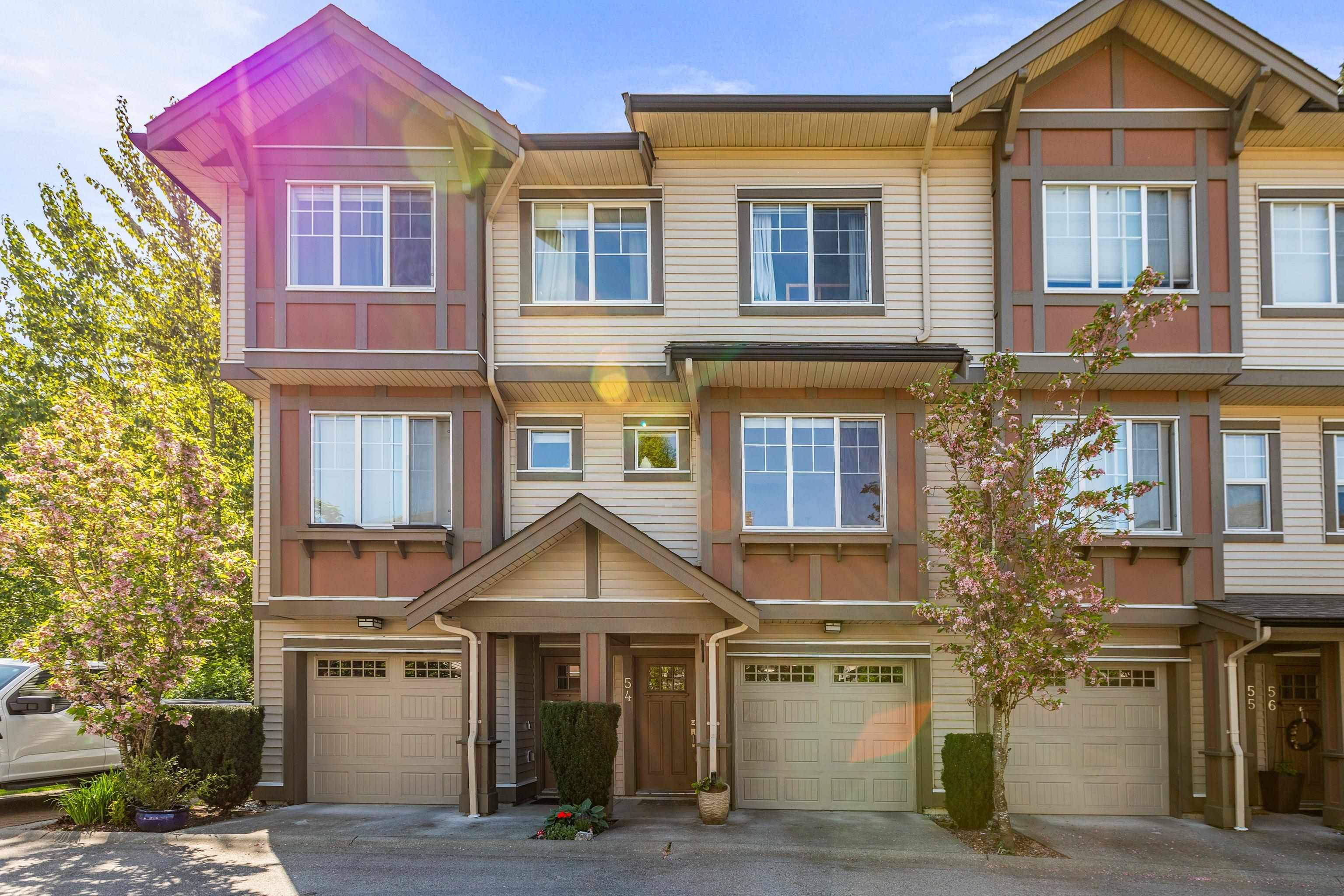 Maple Ridge, BC V2W 0G9,10151 240 ST #54